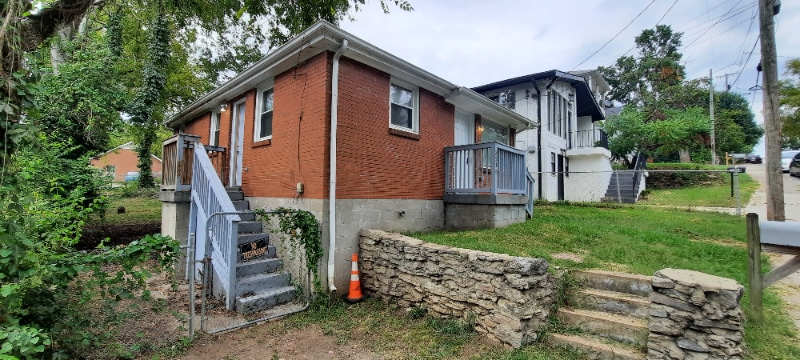 Building Photo - 3216 Torbett St