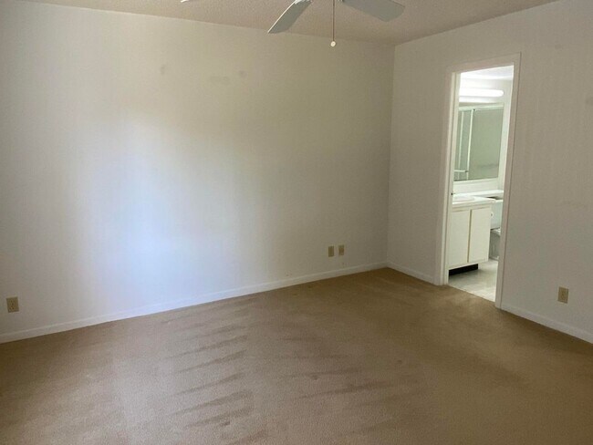 Building Photo - 4835 Sable Pine Cir