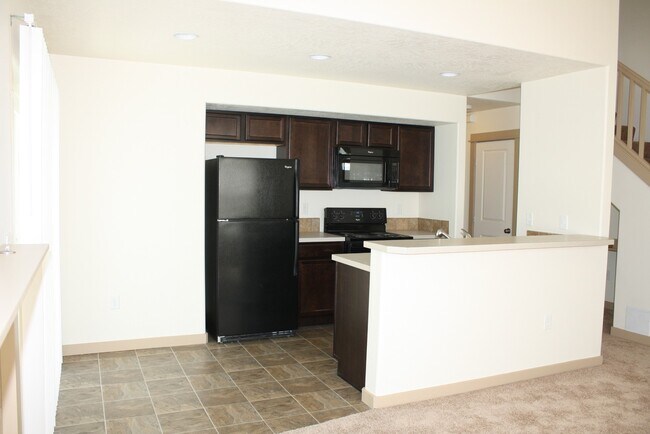 Building Photo - 1020 S Olympia Pl