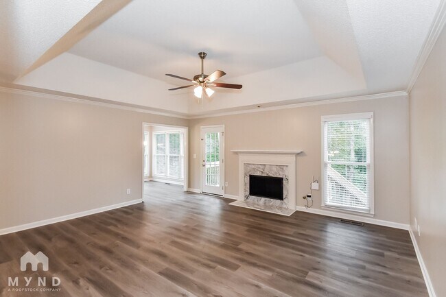 Building Photo - 103 Creekside Dr