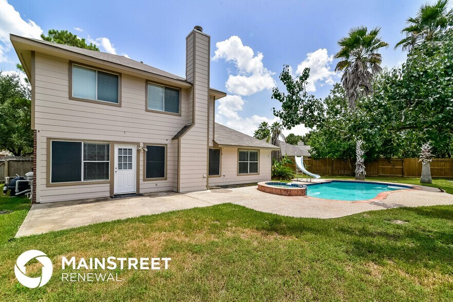 Building Photo - 18415 Green Cypress Ct