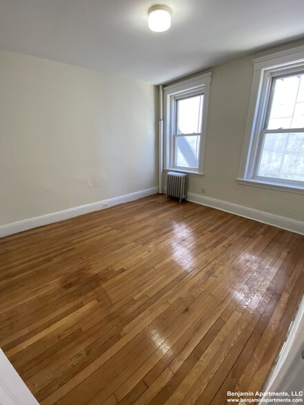 Building Photo - 1182 Boylston St