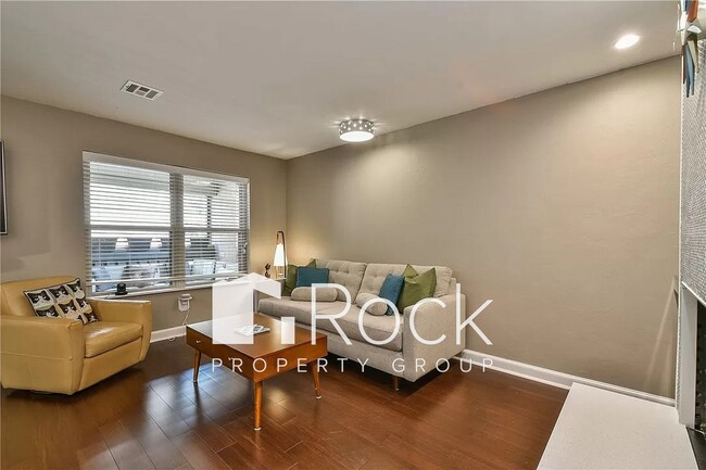 Building Photo - Urban Living in Downtown OKC - 3 Bedrooms/2 Bathrooms with Reserved Covered Parking