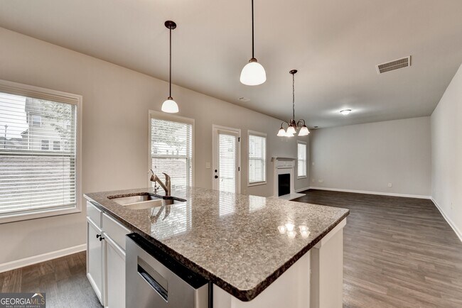 Building Photo - 1145 Glenwyck Dr