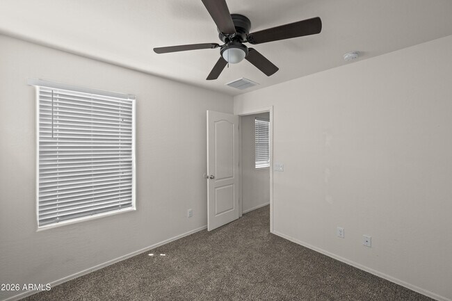 Building Photo - 472 N Ranger Trail