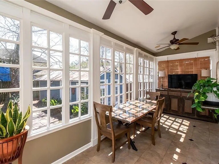 Building Photo - 1203 New St Francis St