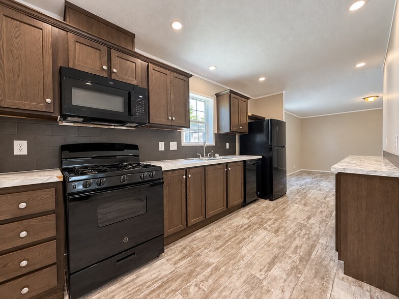 Building Photo - 11835 Cascade Cir