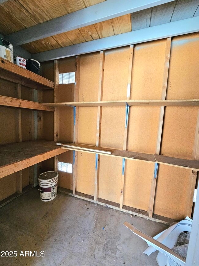 Building Photo - 6162 S Pinehurst Dr