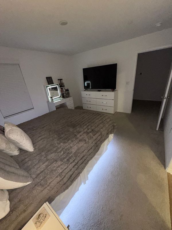 Building Photo - 2448 Powell Dr