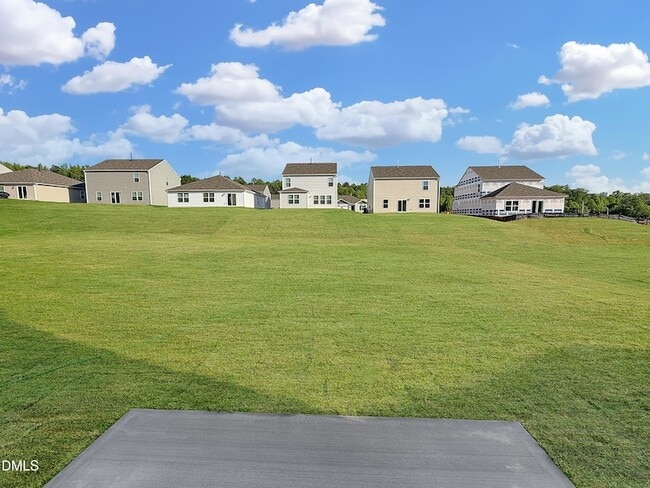 Building Photo - 287 Palm Dr