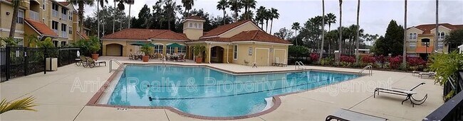 Building Photo - 18001 Richmond Pl Dr
