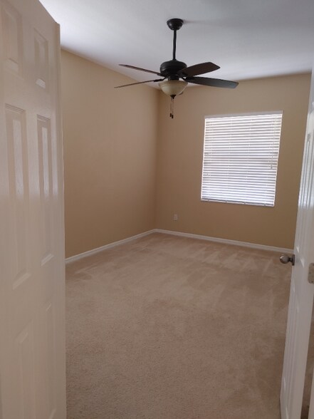 Building Photo - 9441 Myrtle Creek Ln