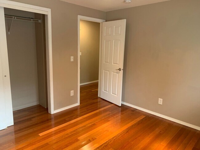 Building Photo - 4213 Tyler Way