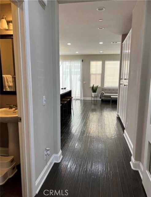 Building Photo - 406 Sevilla Dr