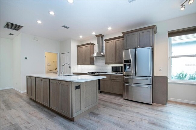 Building Photo - 8419 Whispering Woods Ct