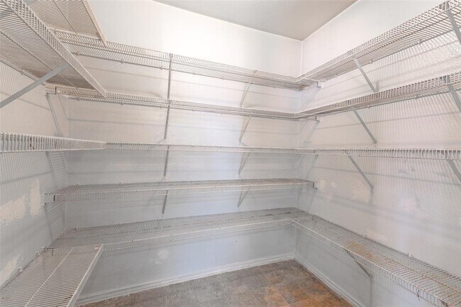 Building Photo - 15124 Katie's Corner Ln