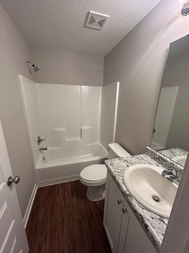 Building Photo - 110 Bull Bay Dr