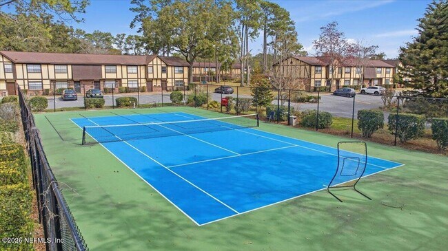 Building Photo - 4810 Windrush Ln