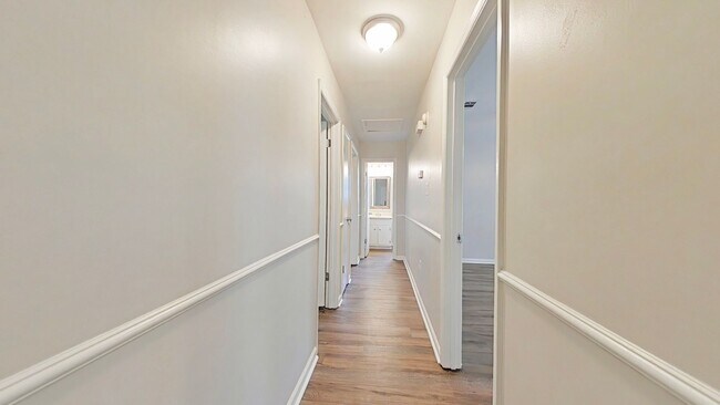 Building Photo - Cute Ranch in Columbia County!