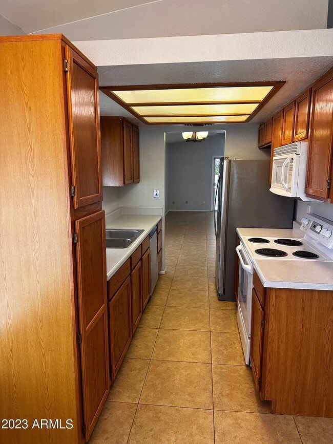 Building Photo - 23625 N 38th Dr