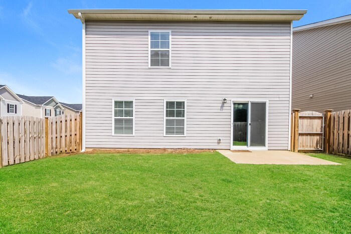 Building Photo - 400 Red Poll Wy