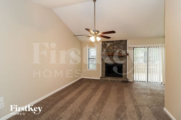 Building Photo - 1202 River Forest Ln