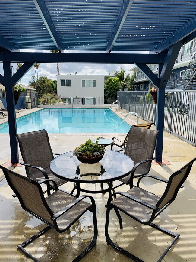 Floorplan - 325 S. Almansor