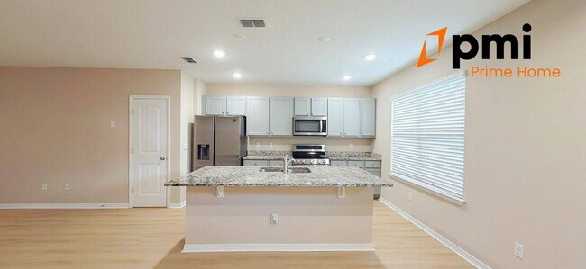 Building Photo - Charming 3-Bed Townhouse Retreat in Winter Garden – Spacious Living with 2.5 Baths!