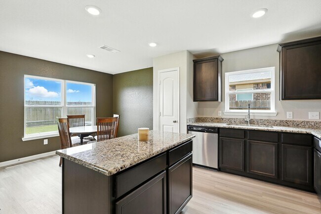 Building Photo - 325 Palo Duro Canyon Dr