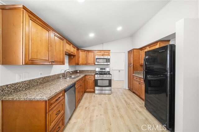 Building Photo - 1610 N Amador Ave