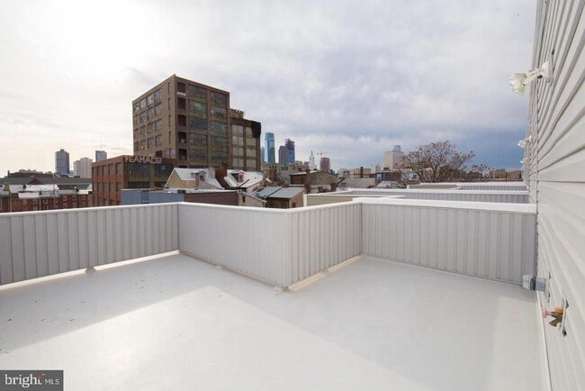 Building Photo - 1012 Mt Vernon St