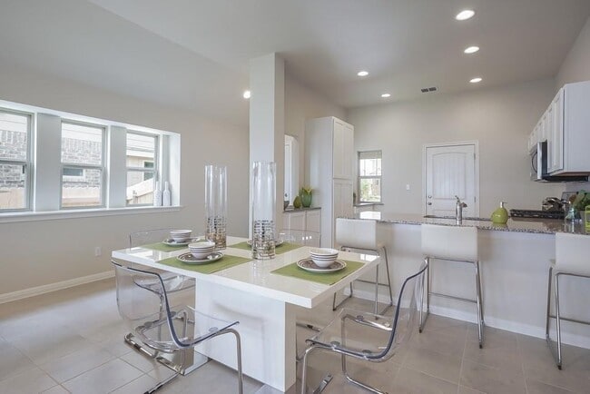 Building Photo - 681 Nautical Lp