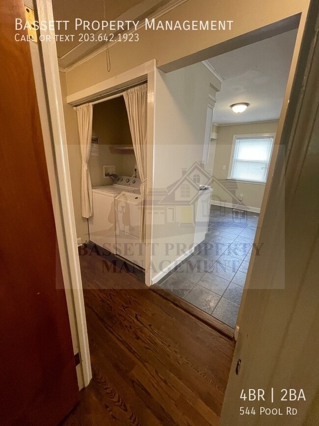 Building Photo - 544 Pool Rd