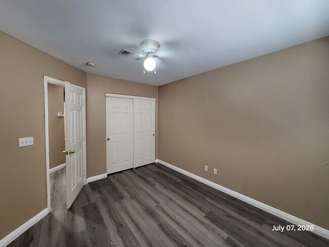 Building Photo - 8312 Candlefish Ct