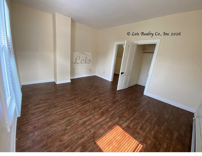 Building Photo - 404 Moody Ave