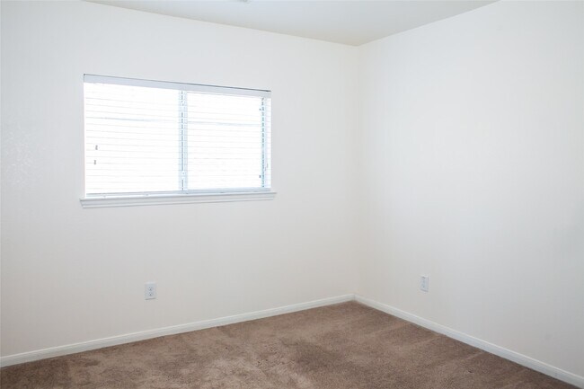 Building Photo - 7015 Rancho Mission Dr