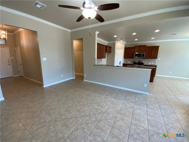 Building Photo - 1407 Chalice Dr