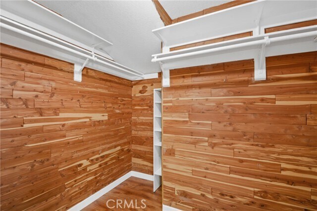 Building Photo - 9434 Friendly Woods Ln