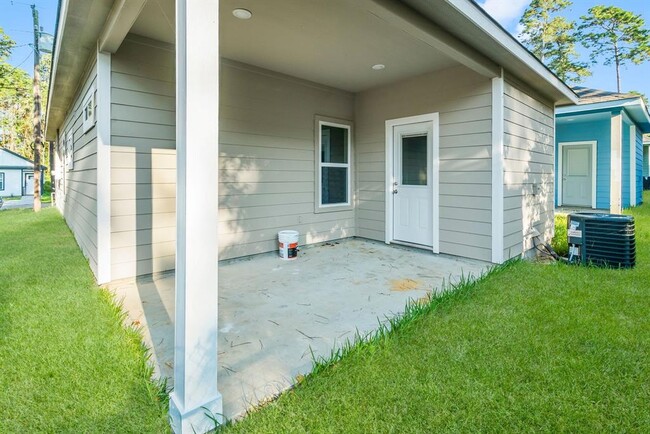 Building Photo - 841 Omeara-