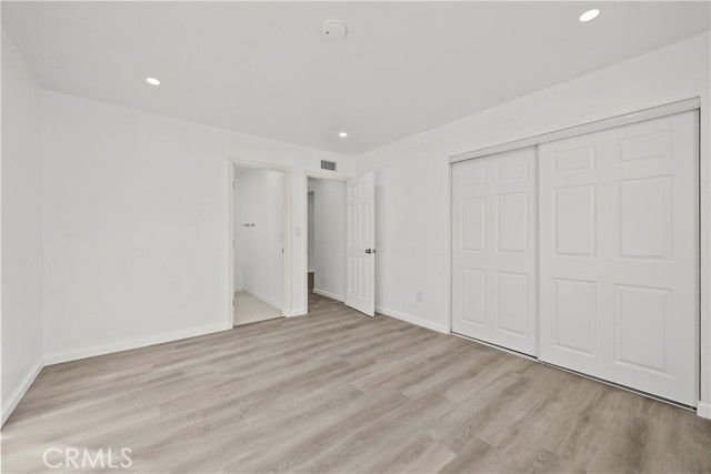 Building Photo - 9641 Comanche Ave