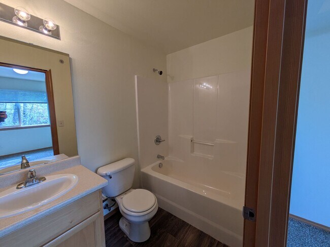 Building Photo - Your Home is Waiting!