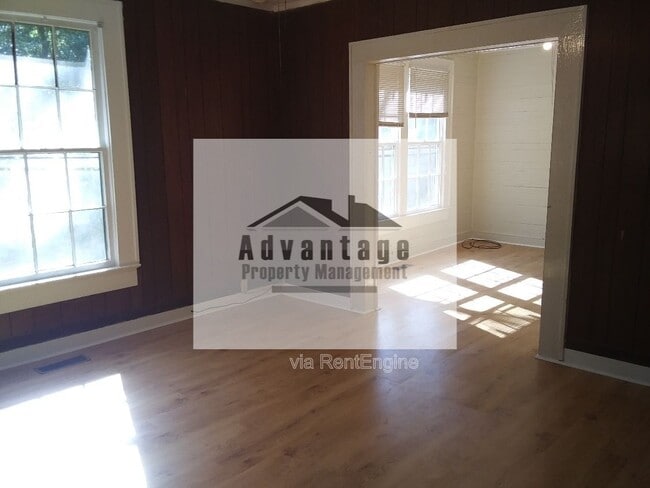 Building Photo - 178 Fayette Ave