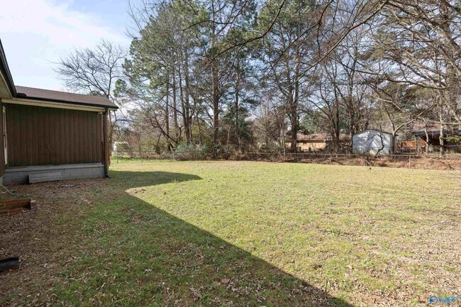 Building Photo - 1613 Armstrong St NW