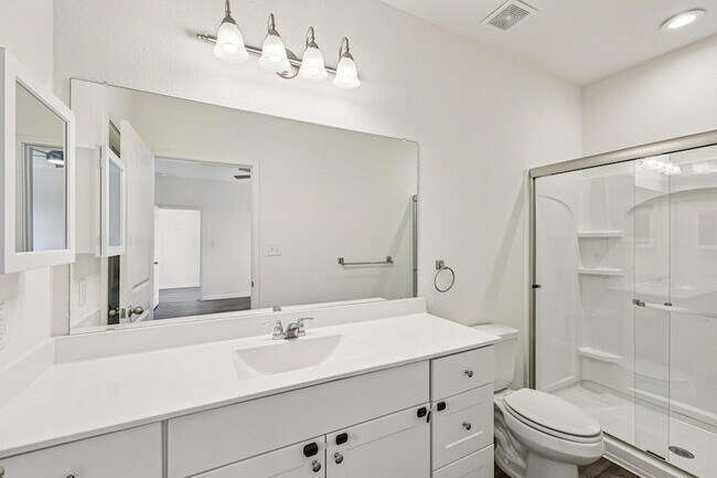 Building Photo - 191 Light Timber Rd