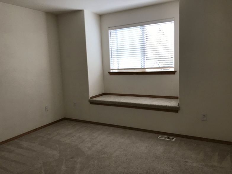 Building Photo - 2623 141st St SW