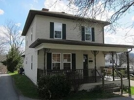 Building Photo - 601 Ivy St