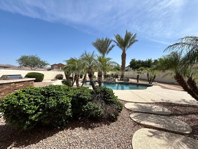 Building Photo - 9707 S 45th Ave