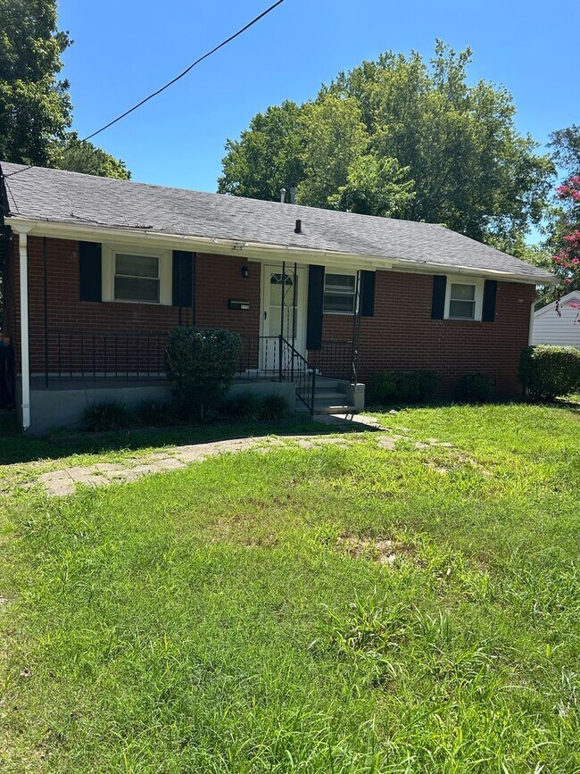 Building Photo - 2119 Elbon Dr