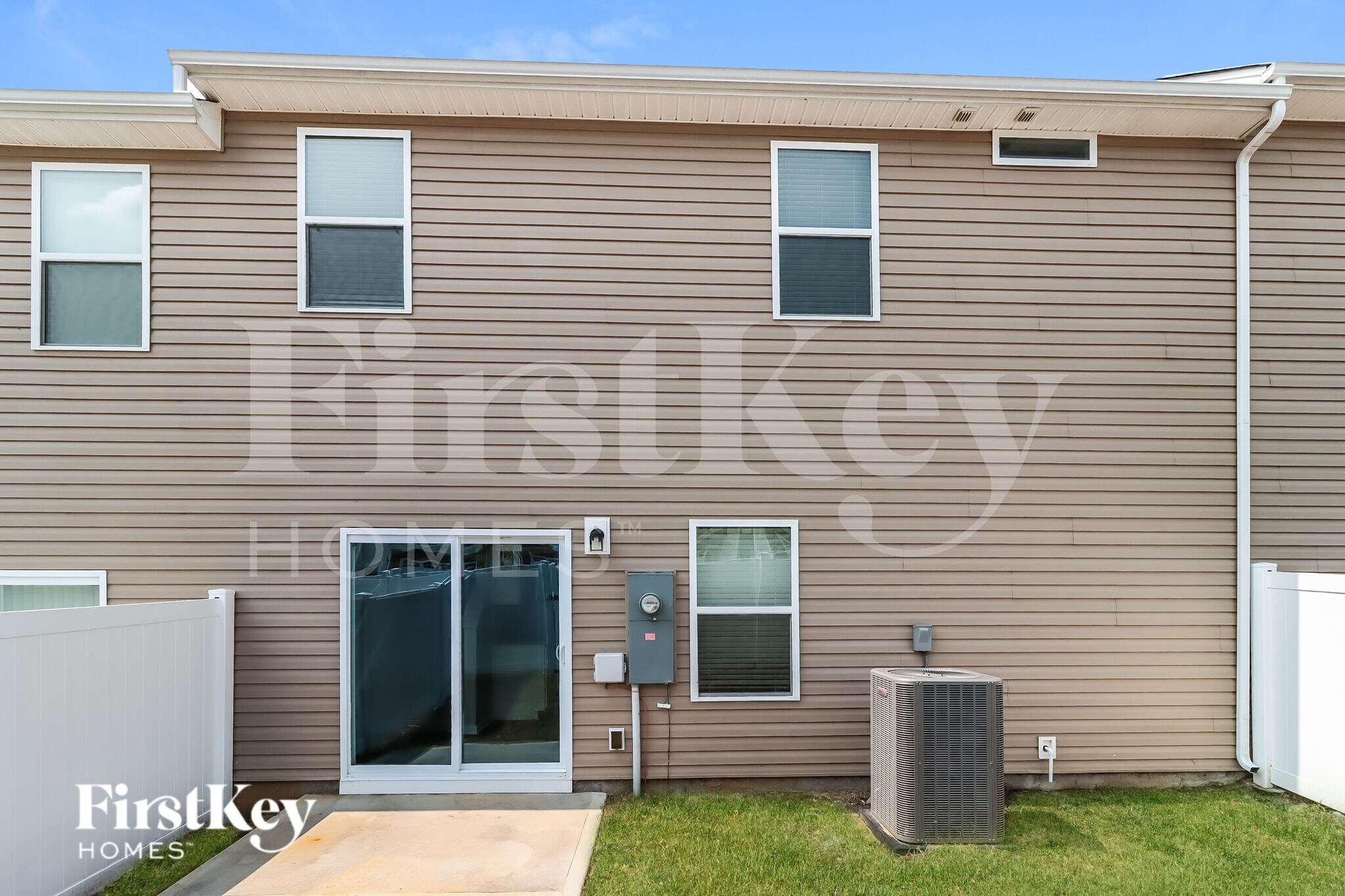 Building Photo - 10723 Rivergate Dr NW