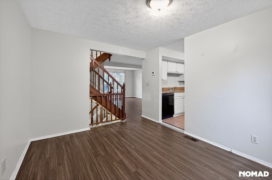 Building Photo - 2319 Wingfoot Pl